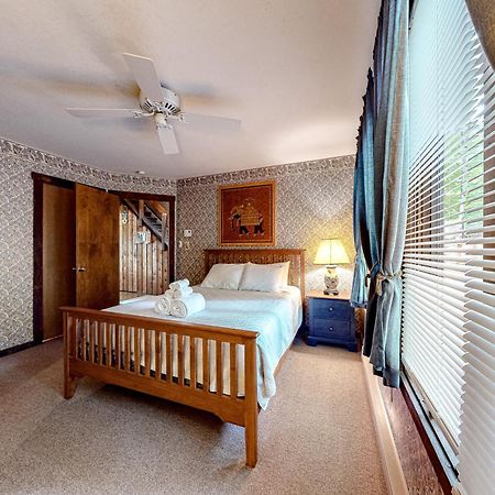 Big Boulder Lake Townhome 레이크하모니 외부 사진